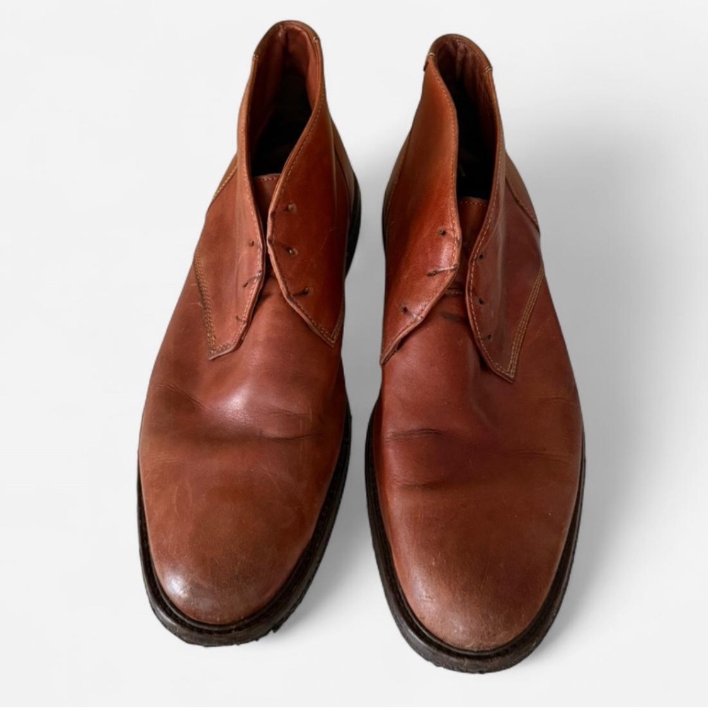 Johnston & Murphy Brown Leather Chukka Boots
